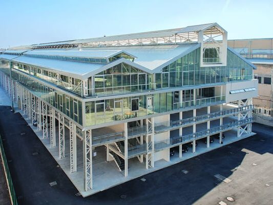 Esposito Immobili Complessi Industriali e Commerciali